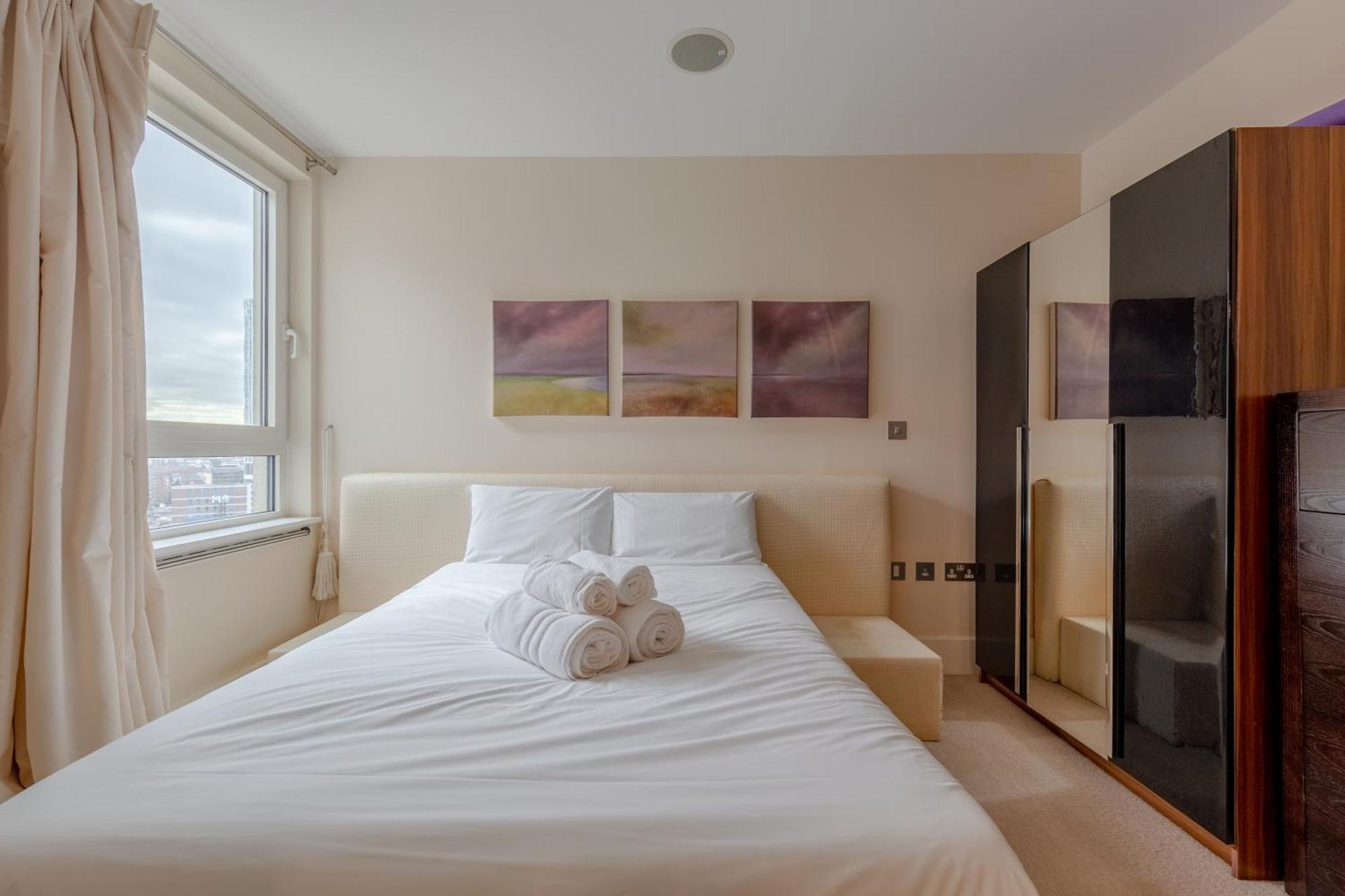 Appartamento Gorgeous 3 Bedroom Flat In Vauxhall With Views Londra