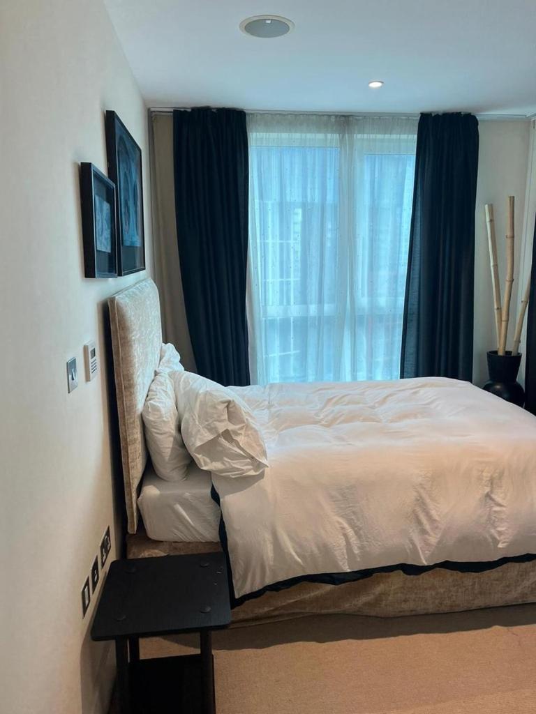 Appartamento Gorgeous 3 Bedroom Flat In Vauxhall With Views *